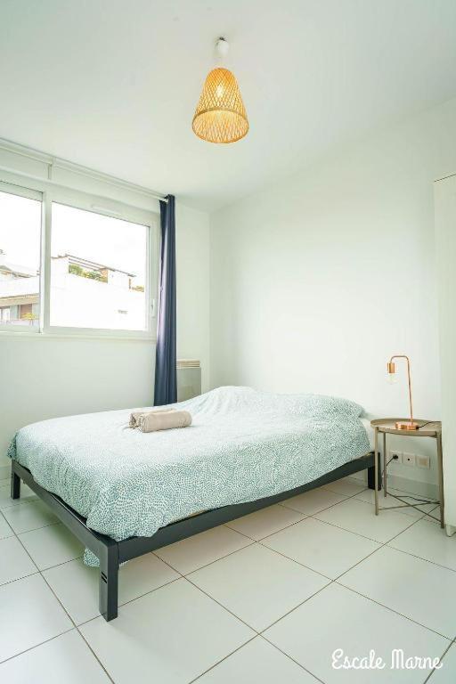 Escale-Marne Fr - 202 - Free Parking - Free Luggage Storage - All Equipped - Linen Included - Washing Machine - 10Mn Walk Metro 8 - Rer A - Panoramic View - From 1 To 14 Guests Maisons-Alfort Habitación foto